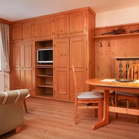 Beim Gschdoaga Apartment Mittenwald